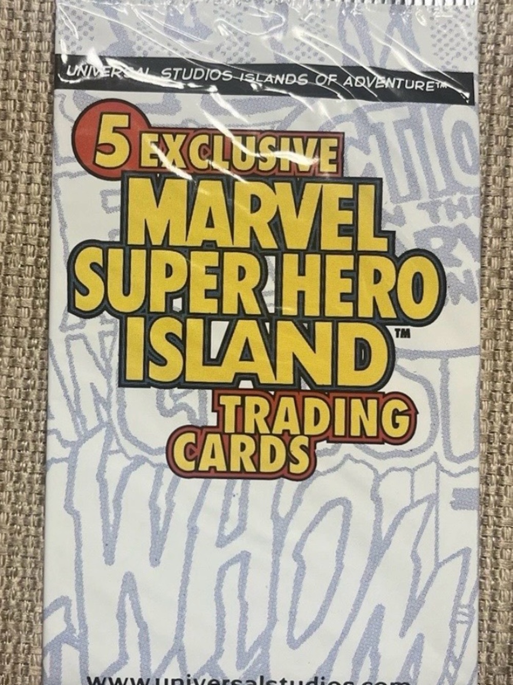 Marvel Trading Cards Pack - Yellow, Red, White Logo